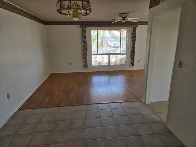 15457 N Ridgeview Road, Sun City, AZ 85351