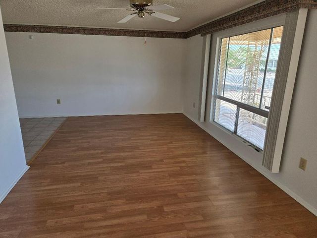 15457 N Ridgeview Road, Sun City, AZ 85351