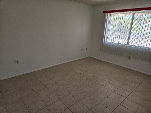 15457 N Ridgeview Road, Sun City, AZ 85351