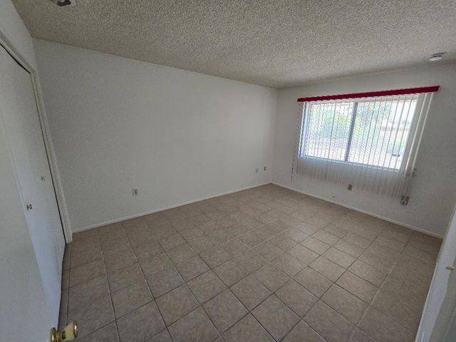 15457 N Ridgeview Road, Sun City, AZ 85351