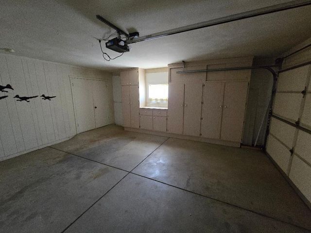 15457 N Ridgeview Road, Sun City, AZ 85351