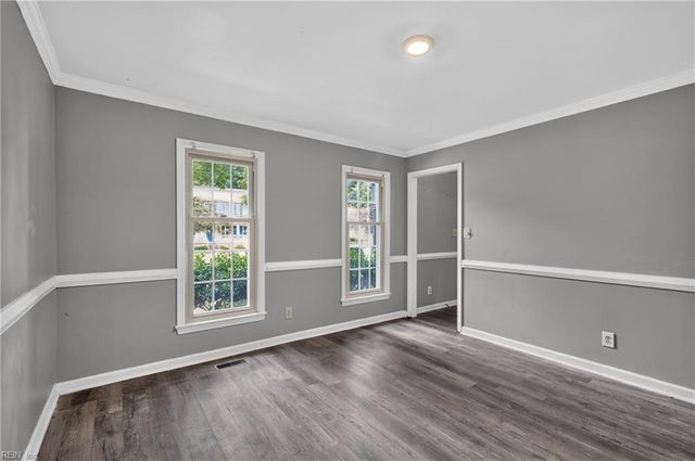 216 Admiral CT, Hampton, VA 23669