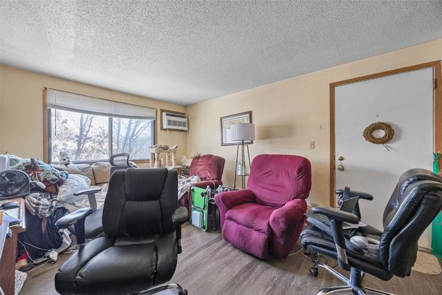 904 Benton Drive 32, Iowa City, IA 52246