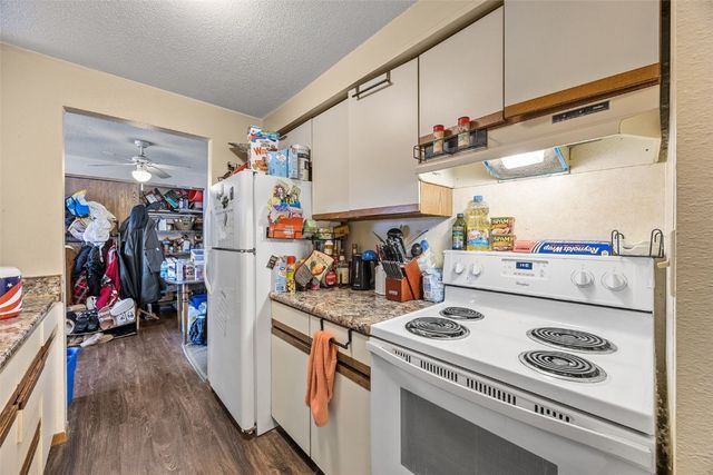 904 Benton Drive 32, Iowa City, IA 52246