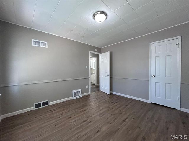 9517 Lydell Drive, Affton, MO 63123