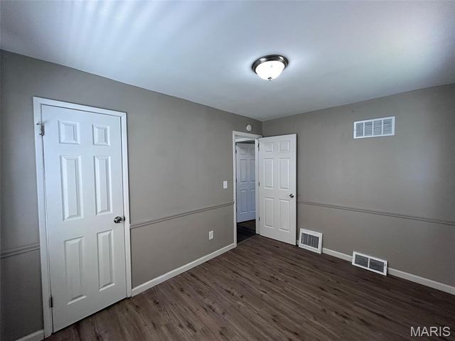 9517 Lydell Drive, Affton, MO 63123