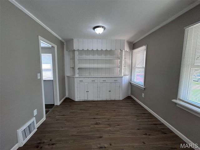 9517 Lydell Drive, Affton, MO 63123