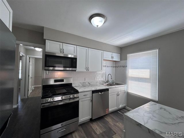 9517 Lydell Drive, Affton, MO 63123