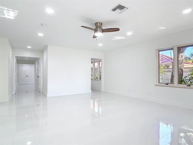 1200 Poitras Dr, Vero Beach, FL 32963