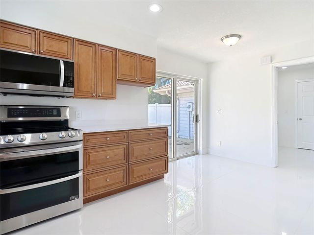 1200 Poitras Dr, Vero Beach, FL 32963