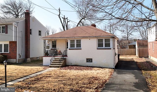 32 BONSALL AVE, Aldan, PA 19018