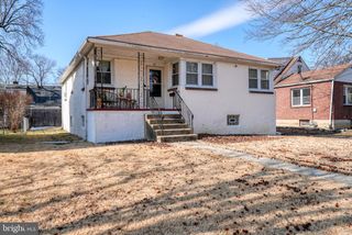 32 BONSALL AVE, Aldan, PA 19018