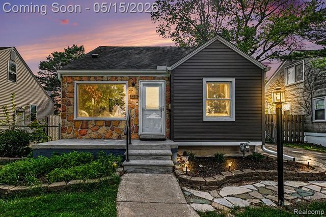 3210 N Wilson Avenue, Royal Oak, MI 48073