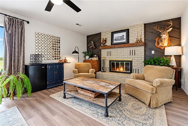 116 W 26th Circle, Fayetteville, AR 72701