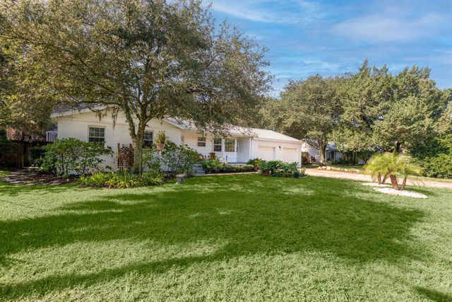 25 Linda Mar Dr (Pool Home), St Augustine, FL 32080