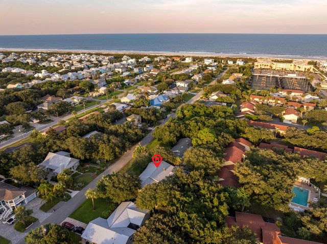 25 Linda Mar Dr (Pool Home), St Augustine, FL 32080