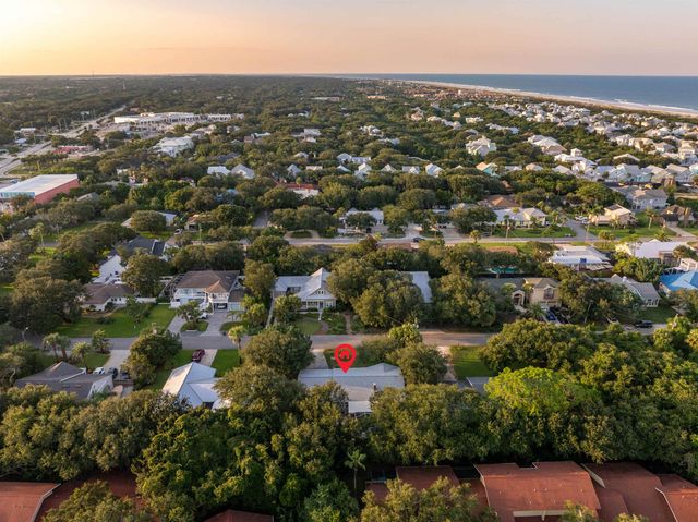 25 Linda Mar Dr (Pool Home), St Augustine, FL 32080