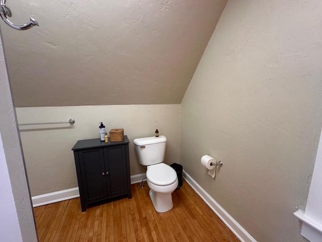 1222 S MONROE AVENUE, Green Bay, WI 54301