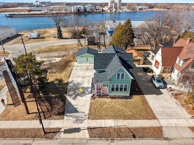 1222 S MONROE AVENUE, Green Bay, WI 54301