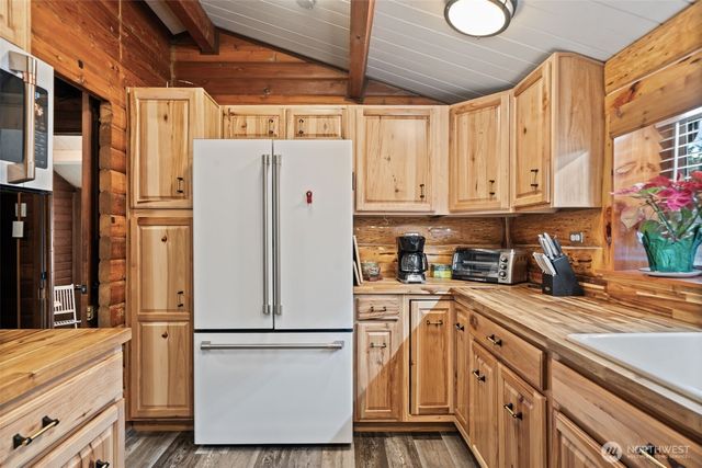 9361 Misery Point Road NW, Seabeck, WA 98380
