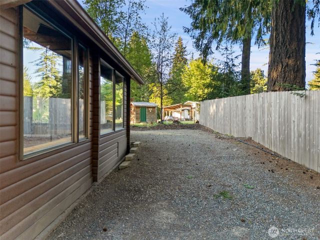 9361 Misery Point Road NW, Seabeck, WA 98380