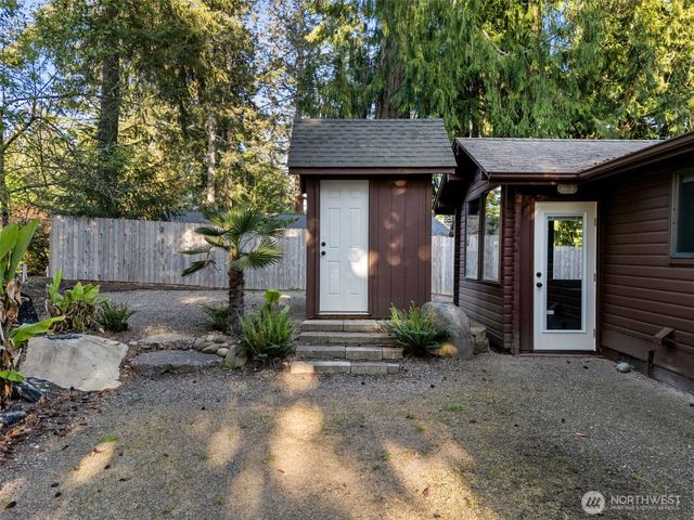 9361 Misery Point Road NW, Seabeck, WA 98380