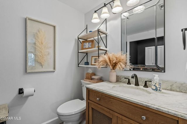 584 Fresh Meadows Road, Simi Valley, CA 93065