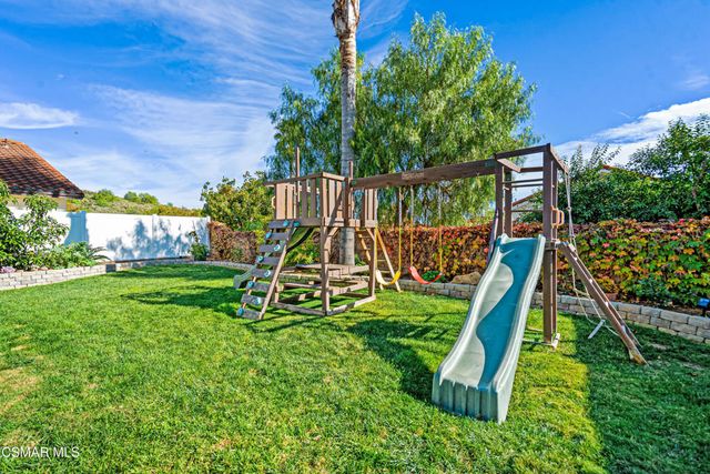 584 Fresh Meadows Road, Simi Valley, CA 93065