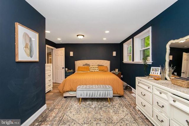 480 HARTFORD RD, Mount Laurel, NJ 08054