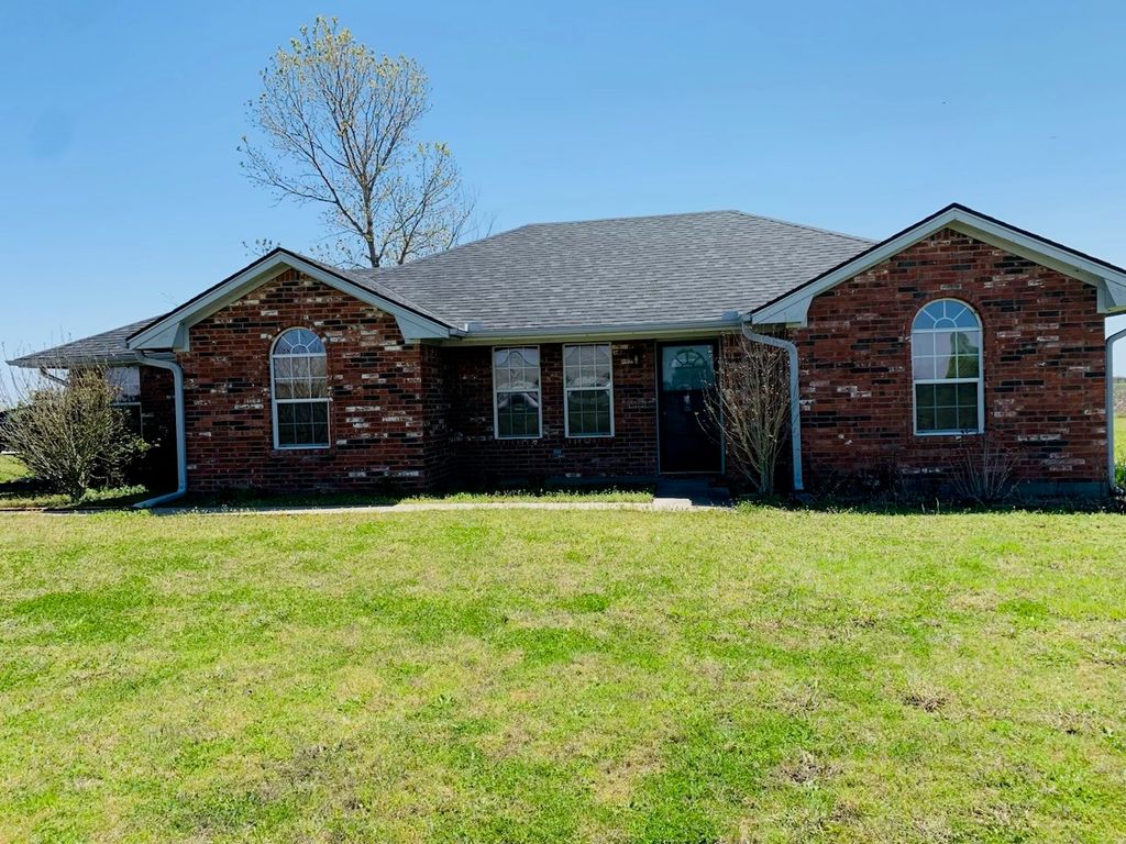 3016 Davis Road, Whitesboro, TX 76273