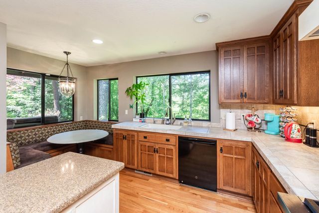 20565 Bellwood Ct, Foresthill, CA 95631