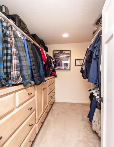 20565 Bellwood Ct, Foresthill, CA 95631