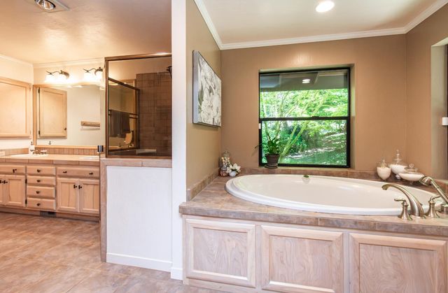 20565 Bellwood Ct, Foresthill, CA 95631
