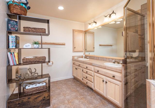 20565 Bellwood Ct, Foresthill, CA 95631