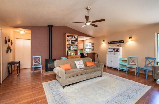 20565 Bellwood Ct, Foresthill, CA 95631