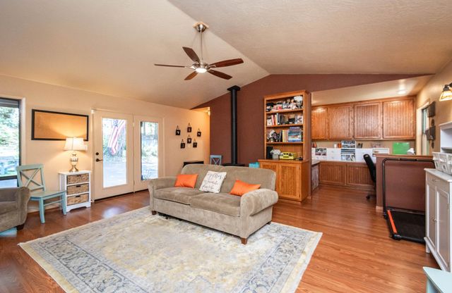 20565 Bellwood Ct, Foresthill, CA 95631