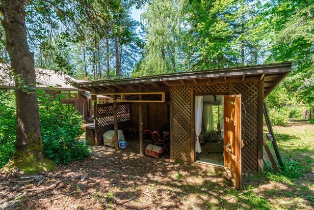 20565 Bellwood Ct, Foresthill, CA 95631