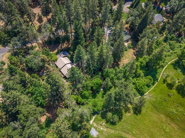 20565 Bellwood Ct, Foresthill, CA 95631