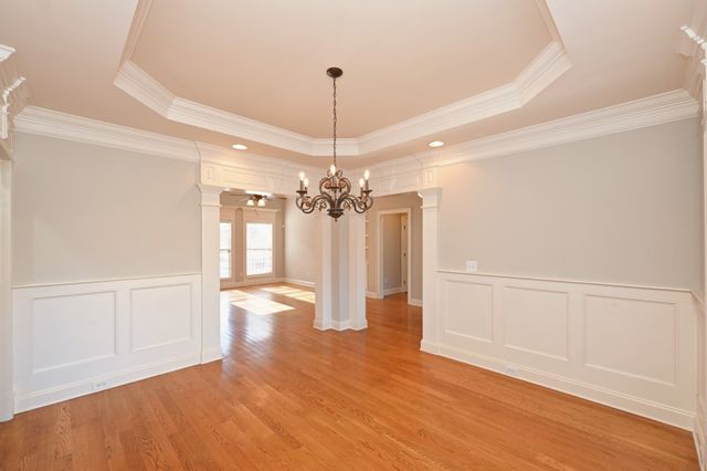 1056 Island Brook Dr, Hendersonville, TN 37075