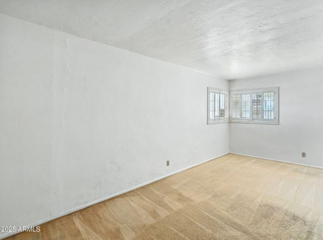 657 W ROOSEVELT Avenue, Coolidge, AZ 85128