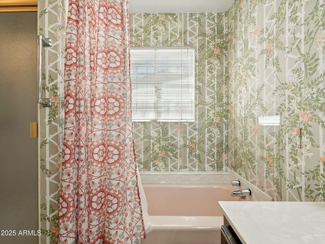 657 W ROOSEVELT Avenue, Coolidge, AZ 85128