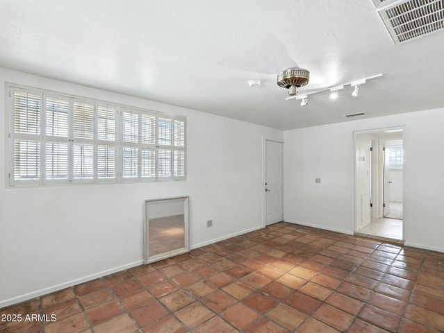 657 W ROOSEVELT Avenue, Coolidge, AZ 85128