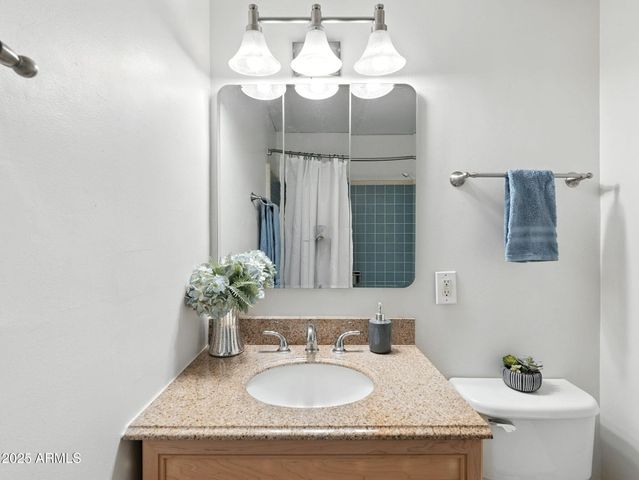 657 W ROOSEVELT Avenue, Coolidge, AZ 85128