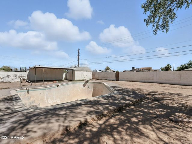 657 W ROOSEVELT Avenue, Coolidge, AZ 85128