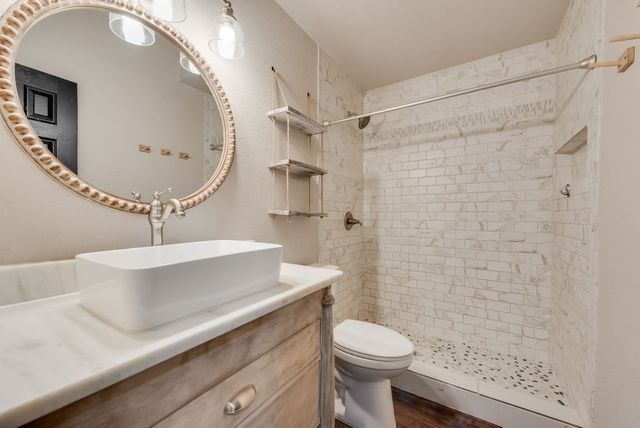 1820 Sand Stone Drive, Sanger, TX 76266