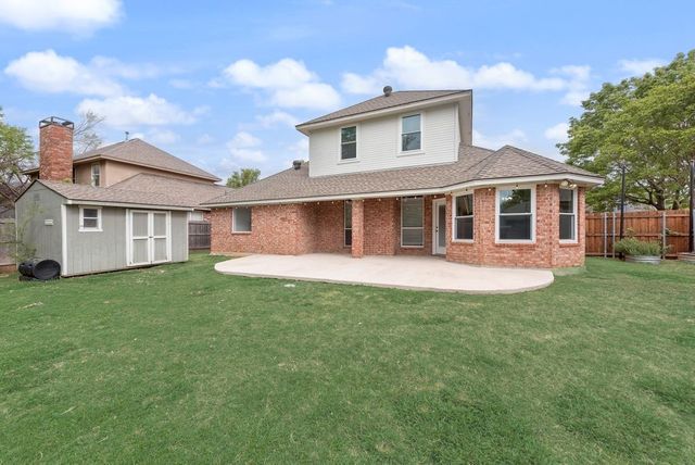 1820 Sand Stone Drive, Sanger, TX 76266