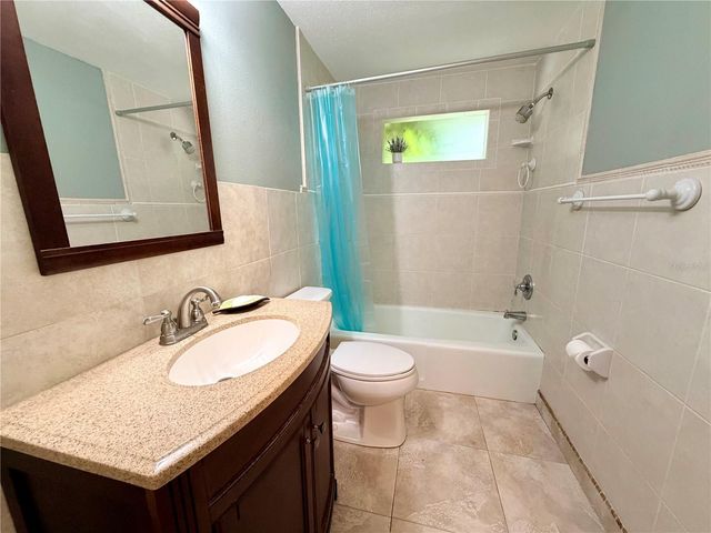 225 MAGNOLIA ROAD, Venice, FL 34293