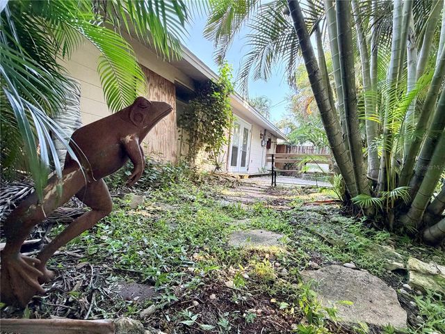 225 MAGNOLIA ROAD, Venice, FL 34293