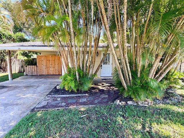 225 MAGNOLIA ROAD, Venice, FL 34293