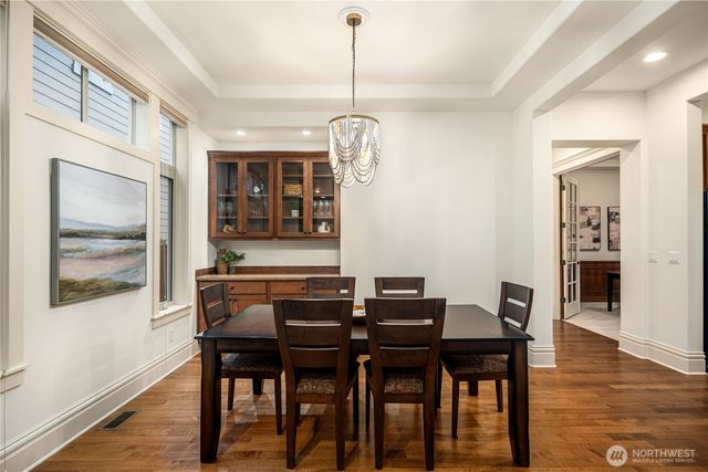 2884 258th Place SE, Sammamish, WA 98075